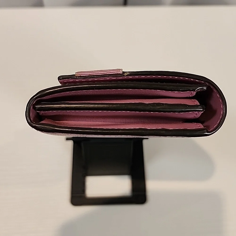 Salvatore Ferragamo Wallet With Box